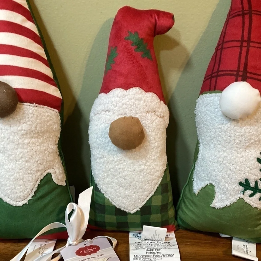 NEW ST. NICHOLAS SQUARE CHRISTMAS GNOME SHAPED 3 PACK PILLOW SET